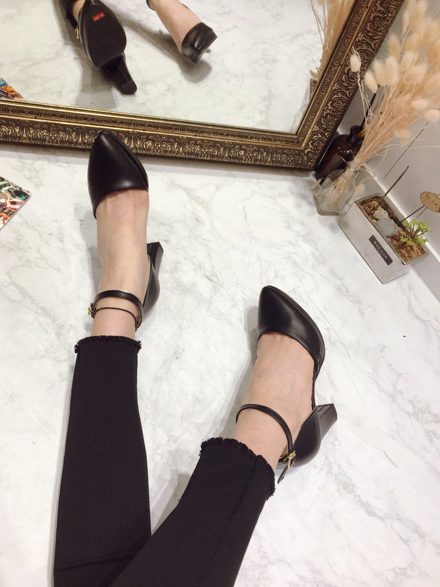 <b><p>diagonal Toe Stiletto Go rap heel Kean Feminine</p></b><b><p>斜線 トウ スティレット 行って見れ ストラップヒール 韓国語 フェミニンコーディネート</p></b><br /><br /><p align='center'>