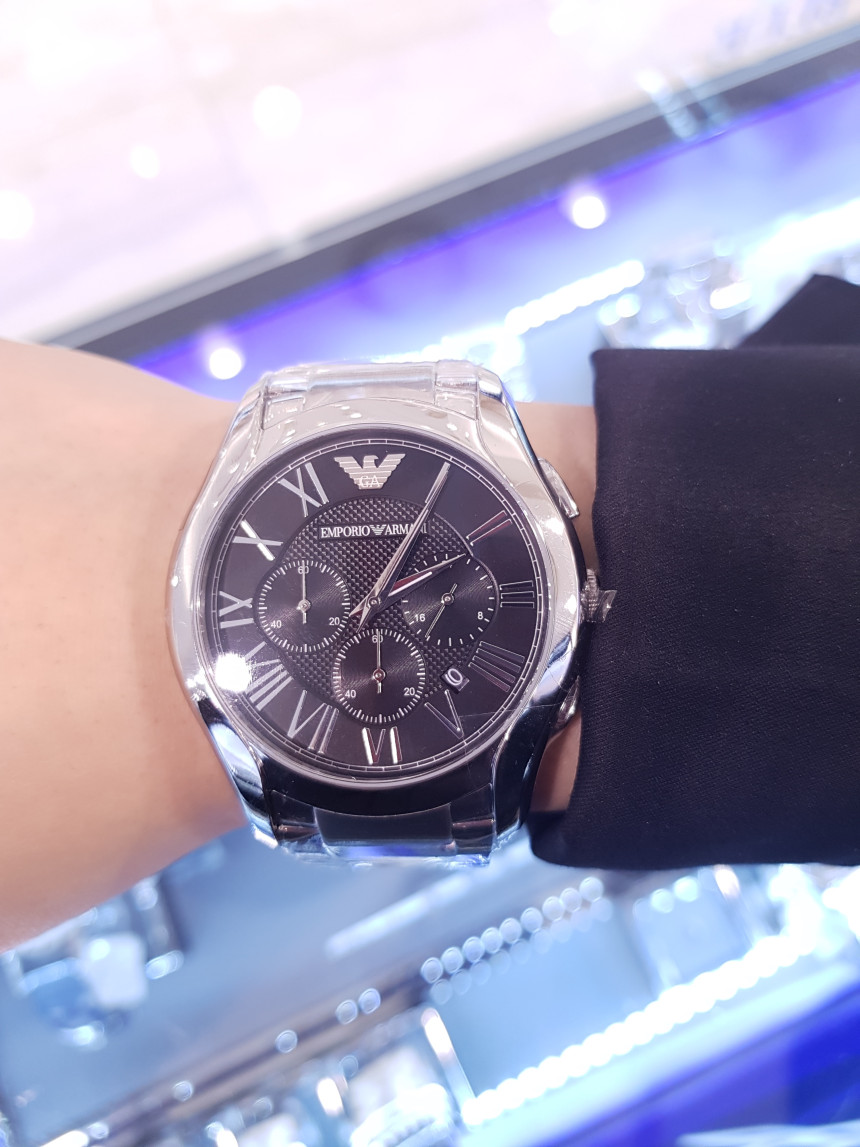 <b><p>Emporio Armani men tal clock AR11083 neat</p></b><b><p>エンポリオ アルマーニ 男性用 メタル 時計 AR11083 すっきりとした 豪華な</p></b><br /><br /><p align='center'>