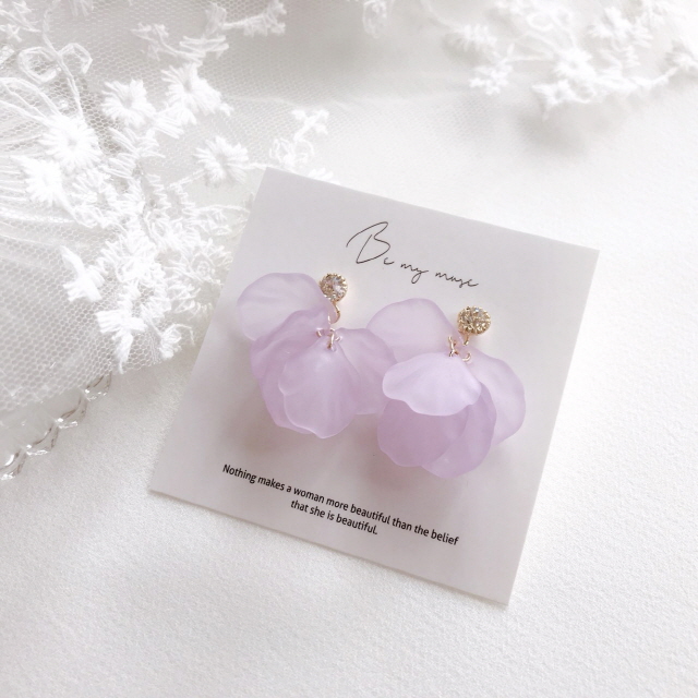 <b><p>petal HOMAIKA Tint Cubic earrg Drop 5 color</p></b><b><p>花びら ホマイカ ティント キュービック イヤリング ドロップ 5 色 フラワー</p></b><br /><br /><p align='center'>
