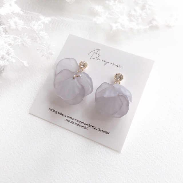 <b><p>petal HOMAIKA Tint Cubic earrg Drop 5 color</p></b><b><p>花びら ホマイカ ティント キュービック イヤリング ドロップ 5 色 フラワー</p></b><br /><br /><p align='center'>