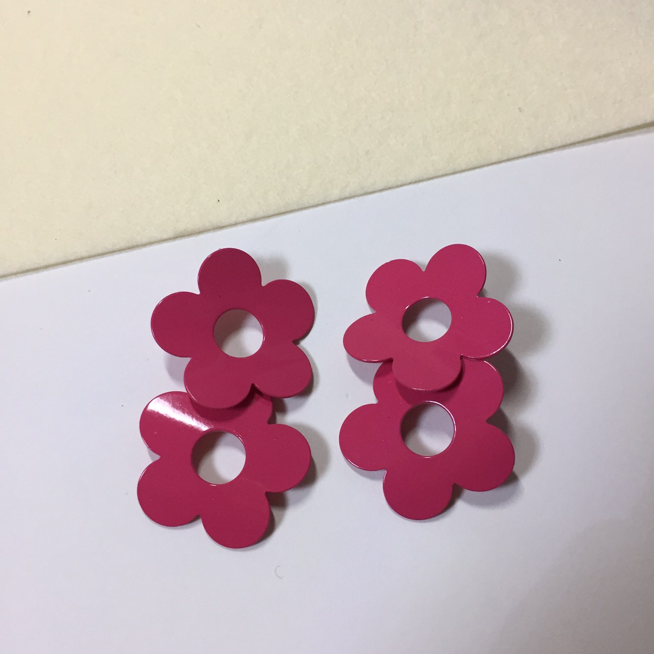 <b><p>flower Bold Fr Retro Kim Na Young st cor</p></b><b><p>フラワー ボールド 花 レトロ キム・ナヨン セント カラー ポイ ドロップ イヤリング</p></b><br /><br /><p align='center'>