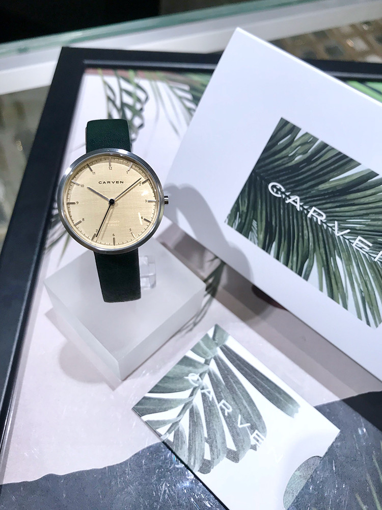 <b><p>Carvin agast CV610S-WH 14SV Women's Watches</p></b><b><p>カルバン に対して CV610S-WH 14SV レディース時計 20代 スタイリッシュな</p></b><br /><br /><p align='center'>