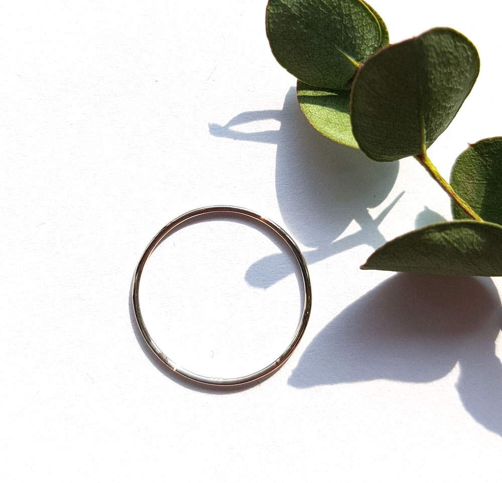 <b><p>White gold Thread ring attractive nt feel</p></b><b><p>ホワイト ゴールド 糸リング 魅力ある きちんとした感じ 14K コーディネートしやすい</p></b><br /><br /><p align='center'>