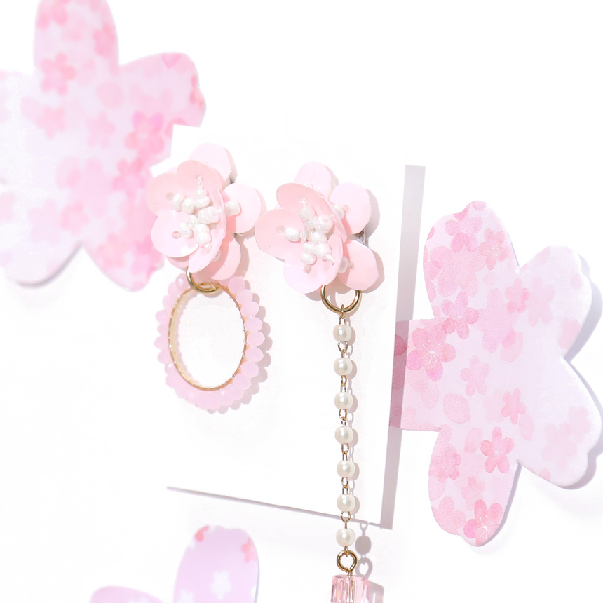 <b><p>spring wd Cherry Blossom ear Handmade Drop</p></b><b><p>春 風 桜 イヤリング 手作り ドロップ 手仕事 ハンドメイド ラブリーな そっと</p></b><br /><br /><p align='center'>