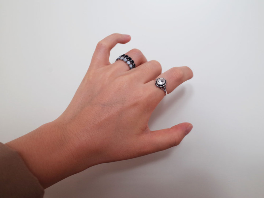 <b><p>Antique Ellipse Silv ring Refed Luxuous Chic</p></b><b><p>アンティーク 楕円 シルバーリング 洗練された 豪華な シックな スタイリッシュな</p></b><br /><br /><p align='center'>