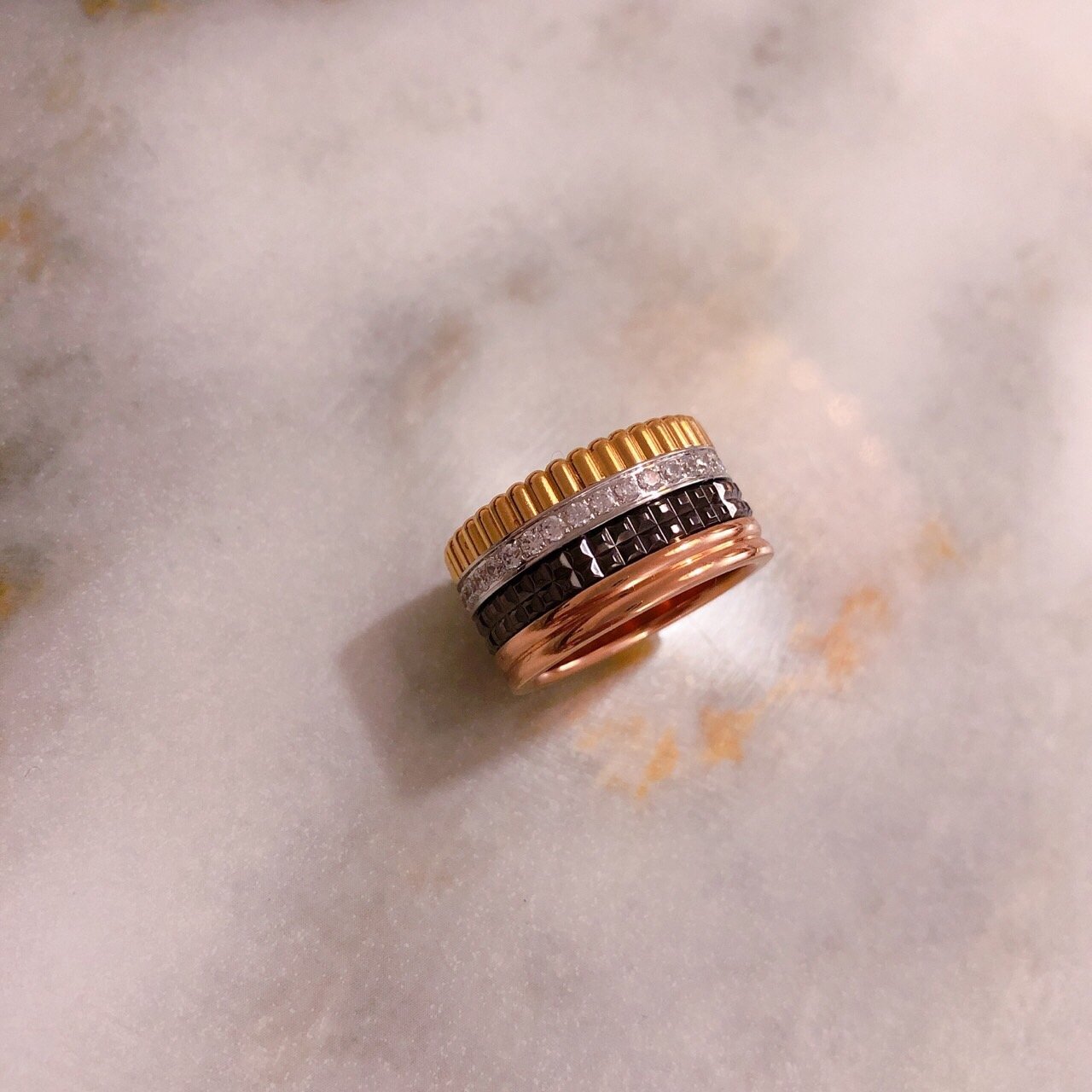 <b><p>Combi Quattro ring les Rose gold, silver92.5</p></b><b><p>コンビ クワトロリング 5行 ローズゴールド、ゴールド silver92.5製品</p></b><br /><br /><p align='center'>