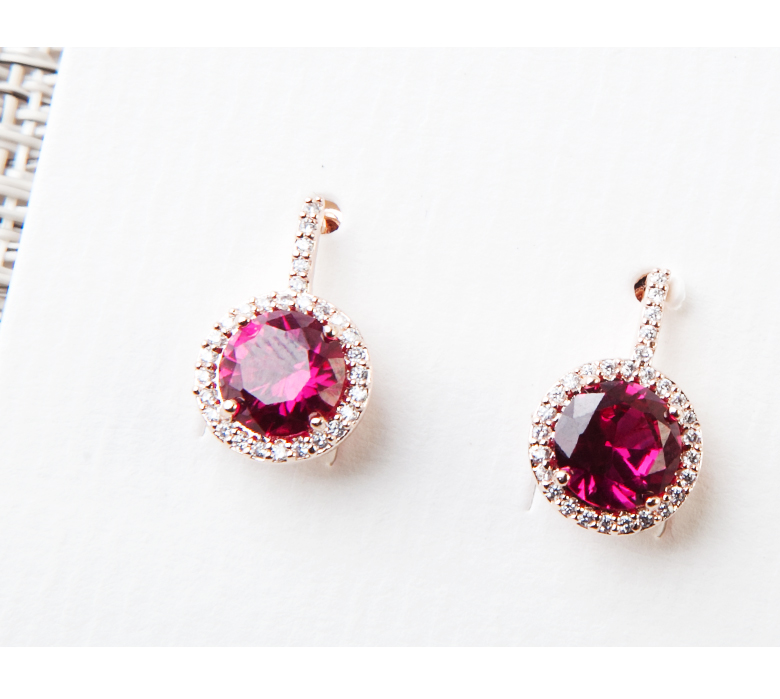 <b><p>Shoyu Jewelry Ruby cstal Silver Earrings</p></b><b><p>醤油ジュエリー ルビー クリスタル ウンチムイヤリング デイ ローズゴールド ピンク</p></b><br /><br /><p align='center'>