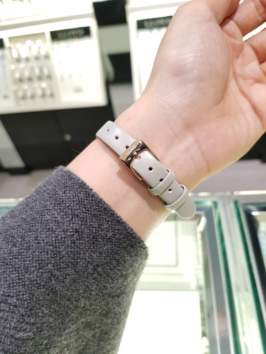 <b><p>Lloyd White Pearl Pasl Cck LL2G18331IGW</p></b><b><p>ロイド ホワイトパール パステル時計 LL2G18331IGW</p></b><br /><br /><p align='center'>