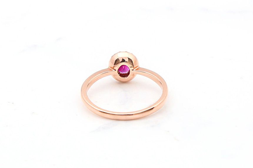<b><p>14k Rose Gold simple point natural Ruby ste</p></b><b><p>14k ローズゴールド シンプル ポイント 天然 ルビー 原石 リング 高級感のあるアクセサリー</p></b><br /><br /><p align='center'>