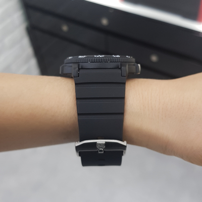 <b><p>Luminox SEA XS.3003 20's couple Smer Vacation</p></b><b><p>ルミノックス 海 XS.3003 20代 カップル 夏休み 四季 一つだけで説得力の</p></b><br /><br /><p align='center'>