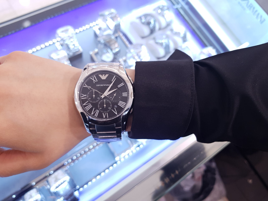 <b><p>Emporio Armani men tal clock AR11083 neat</p></b><b><p>エンポリオ アルマーニ 男性用 メタル 時計 AR11083 すっきりとした 豪華な</p></b><br /><br /><p align='center'>