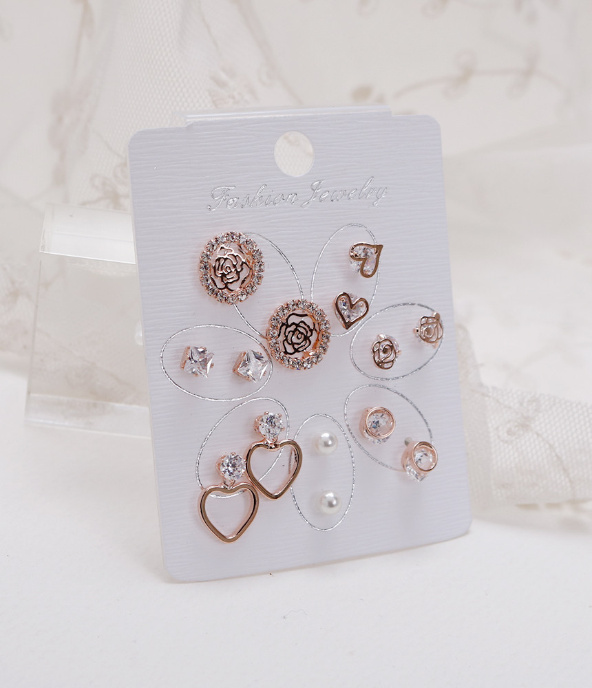 <b><p>NO3 14 pieces of pudding earr Bl Cute Simple</p></b><b><p>NO3 プリン14ピース イヤグ ブブ キュートな シンプルアクセサリー 三ジェルイェジュエ</p></b><br /><br /><p align='center'>