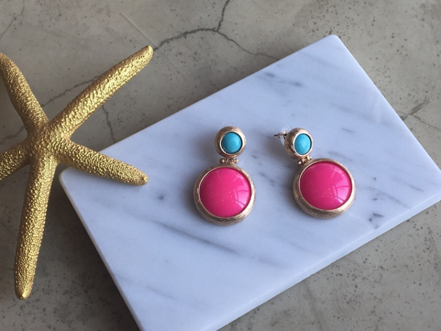 <b><p>candy Bold earing Unique One pot coordation</p></b><b><p>キャンディ ボールド イヤリング ユニークな ワンポイントコーネート アンティの宝石用原石のグ</p></b><br /><br /><p align='center'>