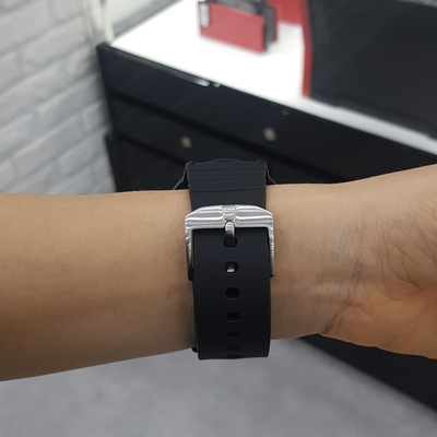 <b><p>Luminox SEA XS.3003 20's couple Smer Vacation</p></b><b><p>ルミノックス 海 XS.3003 20代 カップル 夏休み 四季 一つだけで説得力の</p></b><br /><br /><p align='center'>