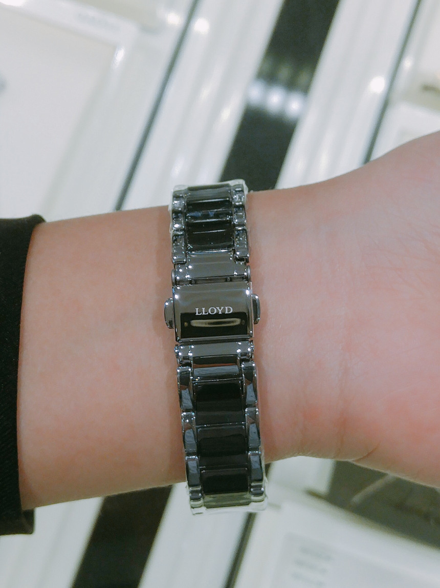 <b><p>Lloyd Bezel tting ceramic couple cck LL2M16951R</p></b><b><p>ロイド ベゼル カッティング セラミック プル 時計 LL2M16951R 男 女性</p></b><br /><br /><p align='center'>