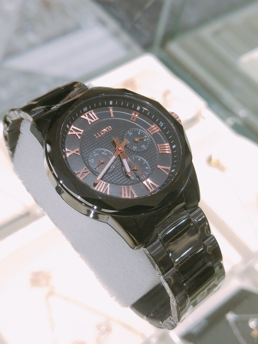 <b><p>Lloyd Bezel tting ceramic couple cck LL2M16951R</p></b><b><p>ロイド ベゼル カッティング セラミック プル 時計 LL2M16951R 男 女性</p></b><br /><br /><p align='center'>