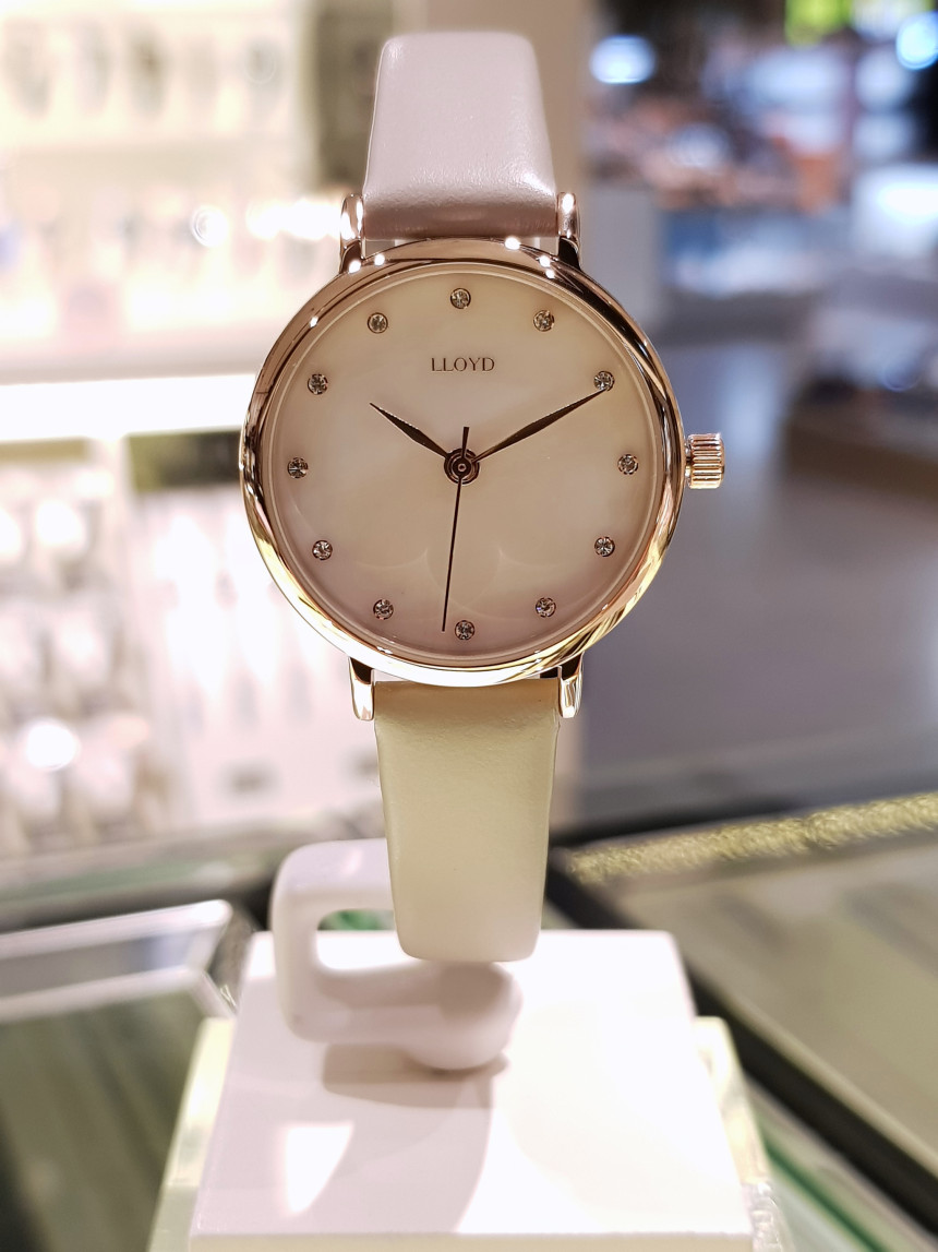 <b><p>Lloyd White Pearl Pasl Cck LL2G18331IGW</p></b><b><p>ロイド ホワイトパール パステル時計 LL2G18331IGW</p></b><br /><br /><p align='center'>