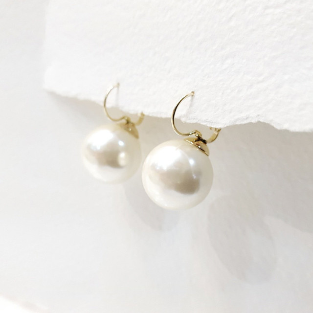 <b><p>Ivory king Pearl Titanium needle Fema codation</p></b><b><p>アイボリー 王 真珠 チタン針 環状 イヤリング 女性コーディネート ブブサークルゴールド</p></b><br /><br /><p align='center'>