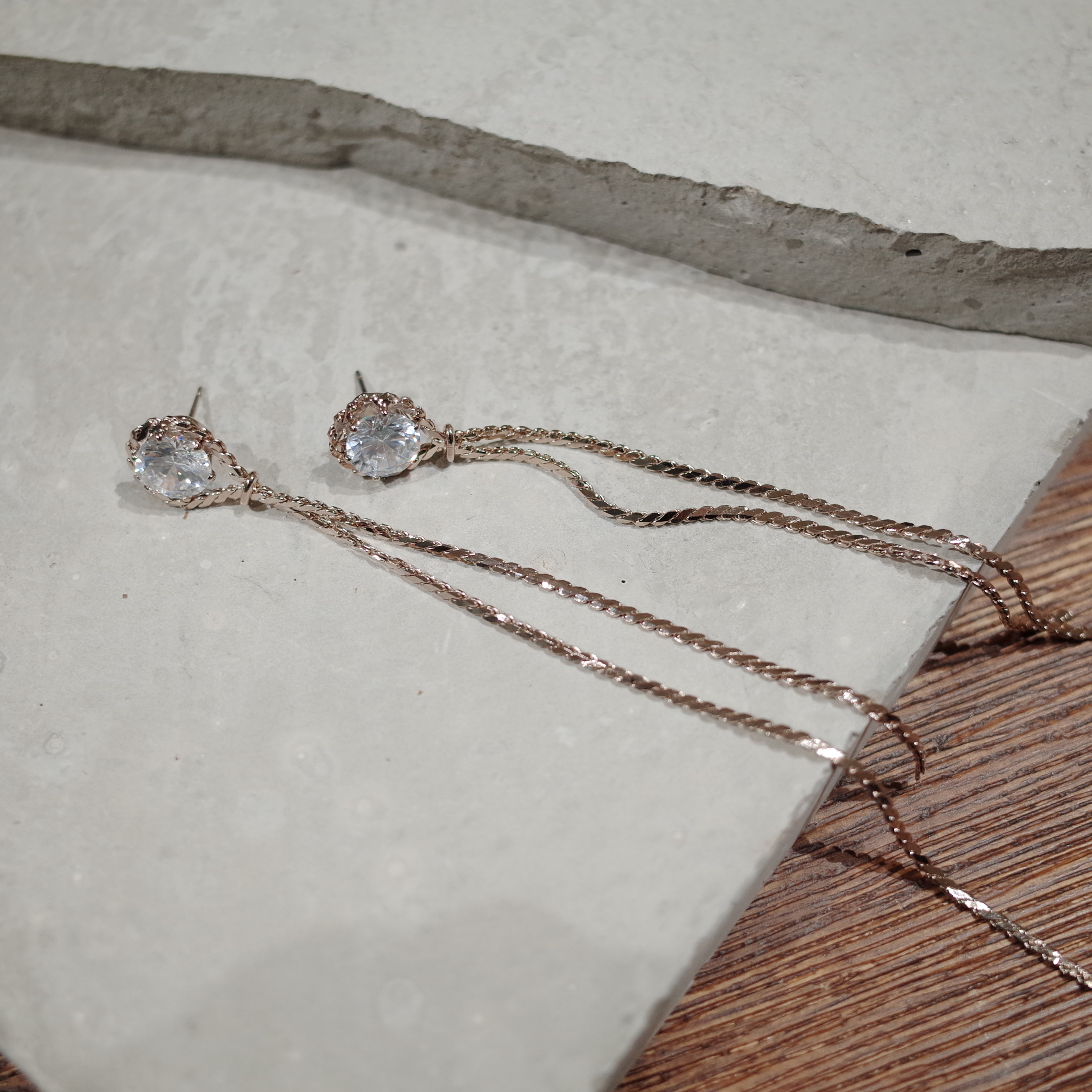 <b><p>NO106 Prong Jewelry &amp Watches Double Dp</p></b><b><p>NO106 プロング ヨリヨリチェーン ダブルドロップイヤリ シックな ユニーデザイン</p></b><br /><br /><p align='center'>