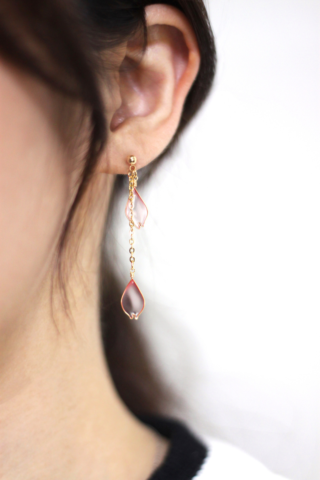 <b><p>Cherry leaf Long Drop Ear Girlfriend gift</p></b><b><p>桜の葉 ロング ドロップ イヤリ グィチ ガールフレンドの贈り物 自主制作 ホワイトデー</p></b><br /><br /><p align='center'>