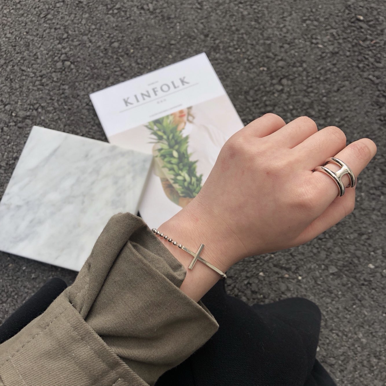 <b><p>925 silver Er H Open ring free Bold Modn</p></b><b><p>925 エル H オープンリング フリー ボールド モダンな 30代の女性</p></b><br /><br /><p align='center'>