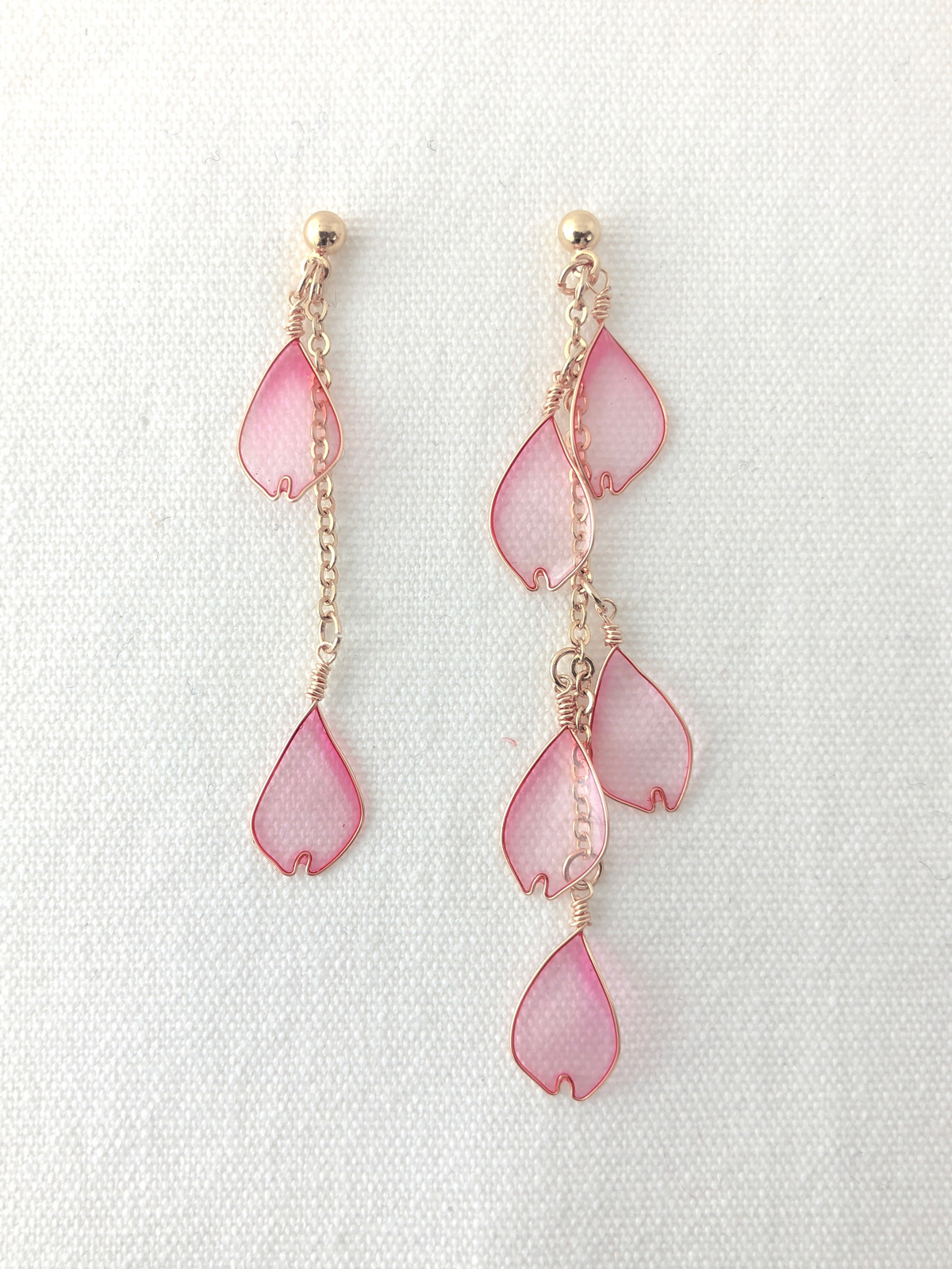 <b><p>Cherry leaf Long Drop Ear Girlfriend gift</p></b><b><p>桜の葉 ロング ドロップ イヤリ グィチ ガールフレンドの贈り物 自主制作 ホワイトデー</p></b><br /><br /><p align='center'>