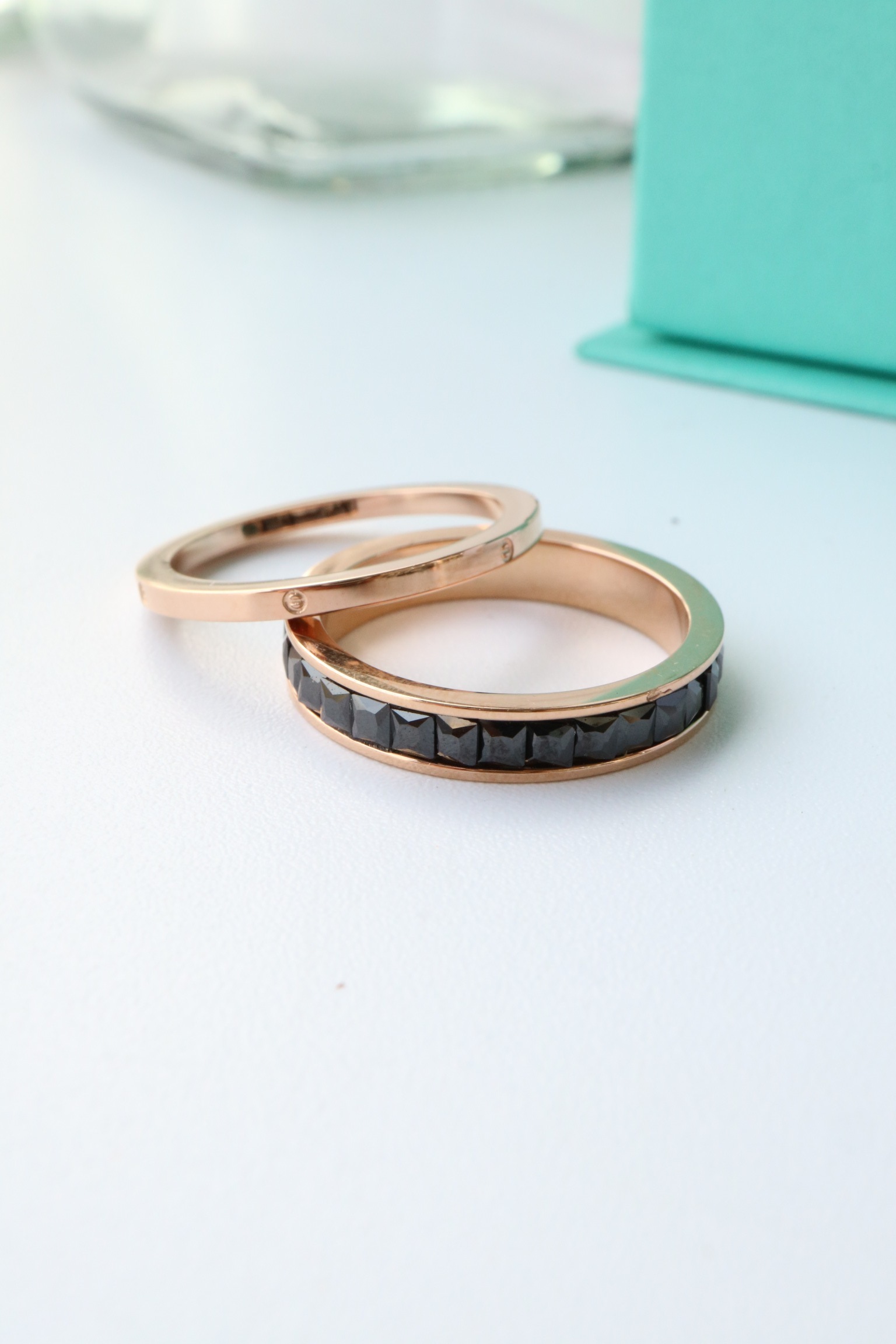 <b><p>titanium All cubic Thread pattern Causc rain</p></b><b><p>チタン オールキュービック ネジ柄 歌声非 最高 リング 結婚式の祝賀客ルコーディネート</p></b><br /><br /><p align='center'>