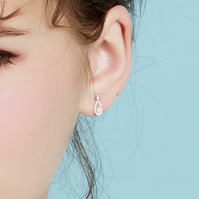 <b><p>Larapel 14K Tcy Drop Fair ering Twenties</p></b><b><p>ララフェル 14K トレイル時 ドロップ 真珠 イヤリング 20代の女性 kギフト</p></b><br /><br /><p align='center'>