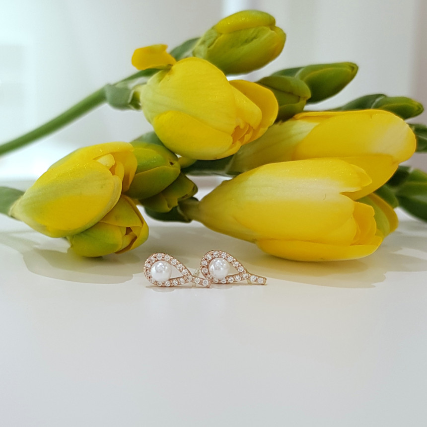 <b><p>Larapel 14K Tcy Drop Fair ering Twenties</p></b><b><p>ララフェル 14K トレイル時 ドロップ 真珠 イヤリング 20代の女性 kギフト</p></b><br /><br /><p align='center'>