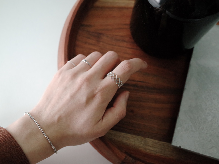 <b><p>cutting Double Stone Comb-shaped SET daily</p></b><b><p>カッティング ダブルストーン ハッチSETリ デイリー セット レイヤ ドゥリン</p></b><br /><br /><p align='center'>