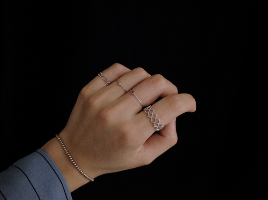 <b><p>cutting Double Stone Comb-shaped SET daily</p></b><b><p>カッティング ダブルストーン ハッチSETリ デイリー セット レイヤ ドゥリン</p></b><br /><br /><p align='center'>