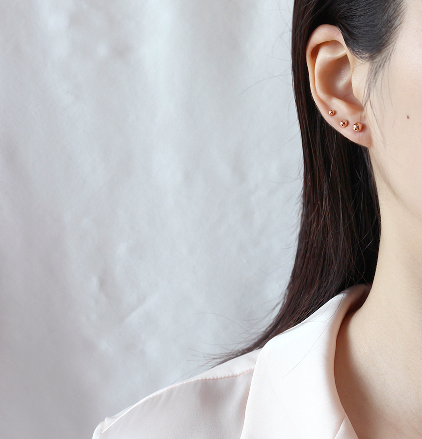 <b><p>14k Rose Gold small earring Twenties wom</p></b><b><p>14k ローズゴールド 小さな イヤリング 20代の女性 中高生 シンプル デイリー</p></b><br /><br /><p align='center'>