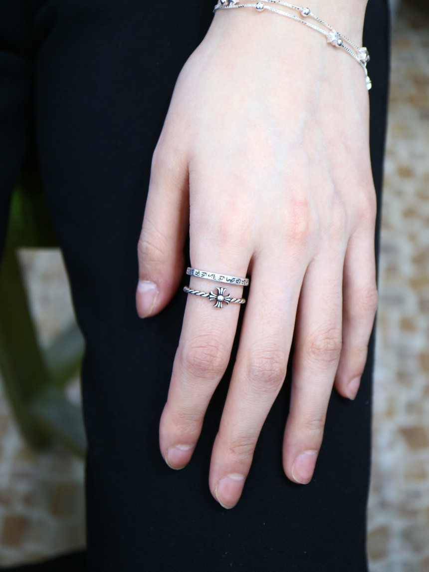 <b><p>all Silver Stling sr pat Free size 925 Zu</p></b><b><p>全体 純銀製 油絵 フリーサイズ リング 925 重ね着 二行は 高級は ギフトは</p></b><br /><br /><p align='center'>