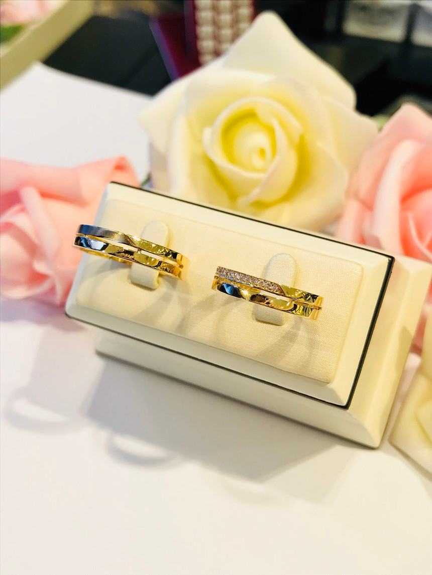 <b><p>Lloyd LOVE Layered Coupling LRM15072G 30s</p></b><b><p>ロイド 愛 重ね着 カップリング LRM15072G 30代 記念日 ガールフレンド</p></b><br /><br /><p align='center'>