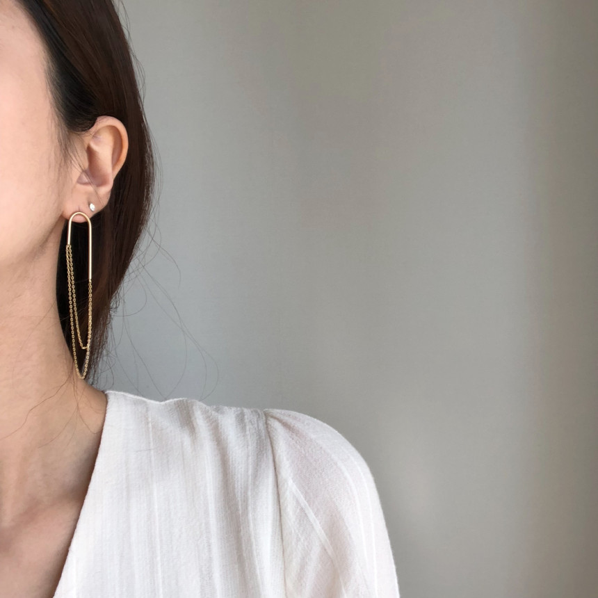 <b><p>Madle Bold Earrings silver Pel drop Unbalanced</p></b><b><p>マドル U ボールドピアス シルバー パロップ アンバランス 925 ギフト</p></b><br /><br /><p align='center'>