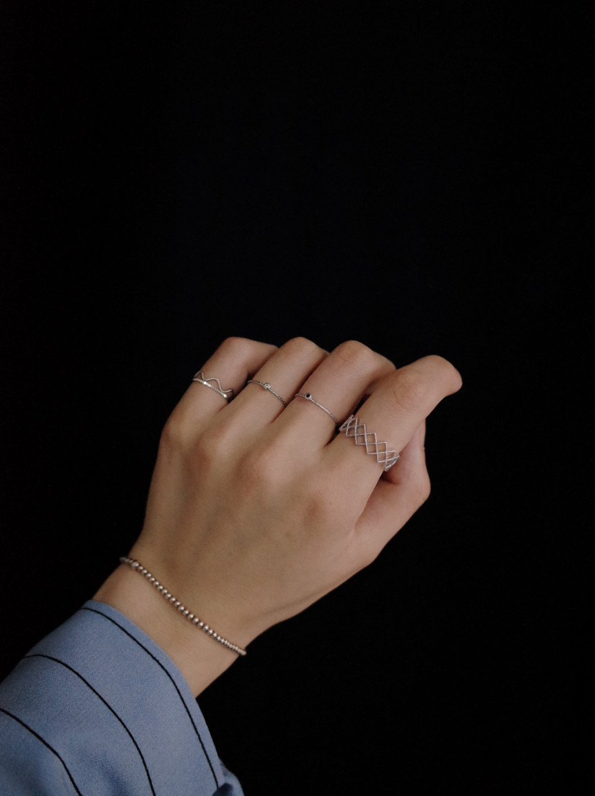 <b><p>cutting Double Stone Comb-shaped SET daily</p></b><b><p>カッティング ダブルストーン ハッチSETリ デイリー セット レイヤ ドゥリン</p></b><br /><br /><p align='center'>