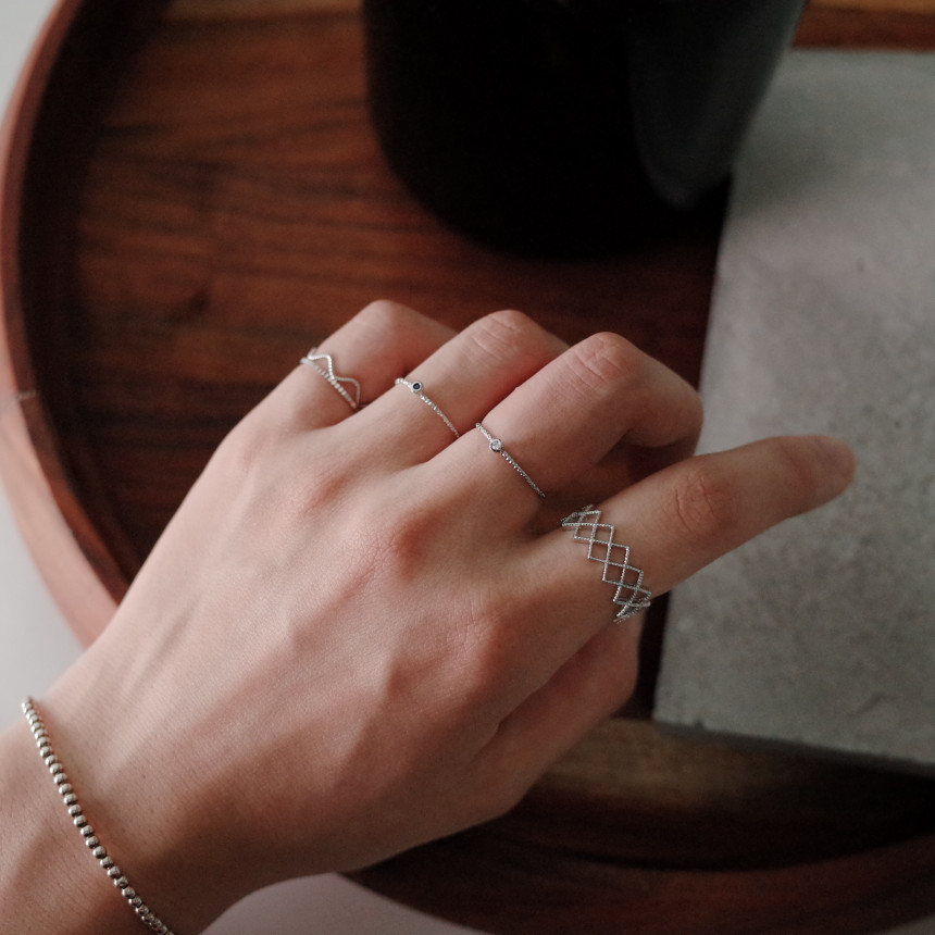 <b><p>cutting Double Stone Comb-shaped SET daily</p></b><b><p>カッティング ダブルストーン ハッチSETリ デイリー セット レイヤ ドゥリン</p></b><br /><br /><p align='center'>