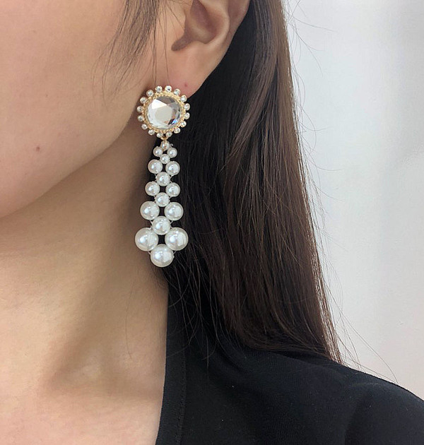 <b><p>fancy stone Cubic Pearl drop rings Std out</p></b><b><p>派手な 原石 キュービック パールドロップイヤリング 説得力の ユニークな 清純な</p></b><br /><br /><p align='center'>