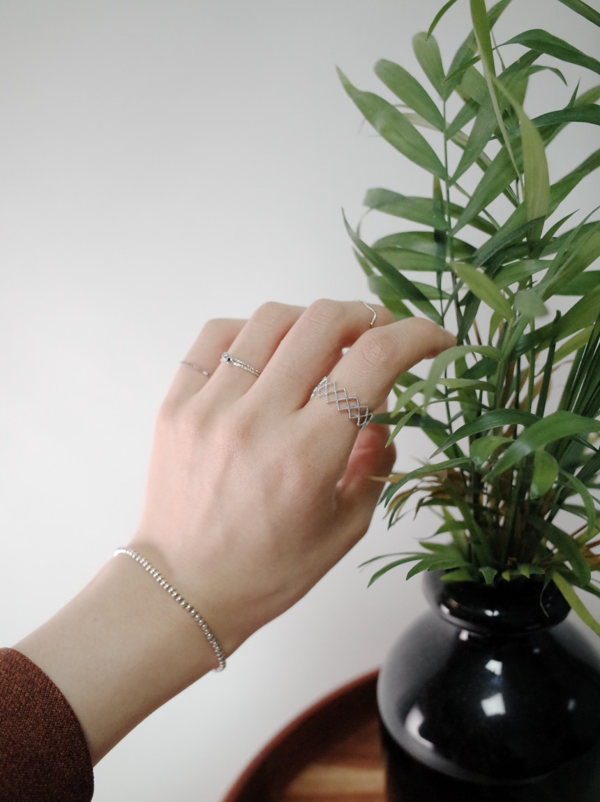 <b><p>cutting Double Stone Comb-shaped SET daily</p></b><b><p>カッティング ダブルストーン ハッチSETリ デイリー セット レイヤ ドゥリン</p></b><br /><br /><p align='center'>