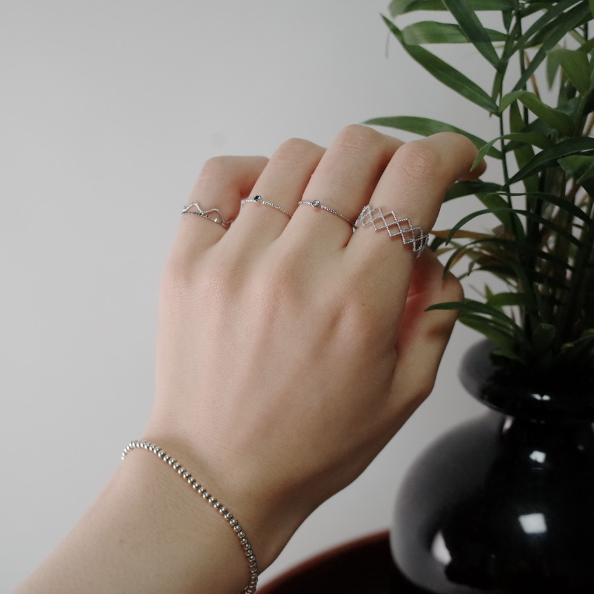 <b><p>cutting Double Stone Comb-shaped SET daily</p></b><b><p>カッティング ダブルストーン ハッチSETリ デイリー セット レイヤ ドゥリン</p></b><br /><br /><p align='center'>