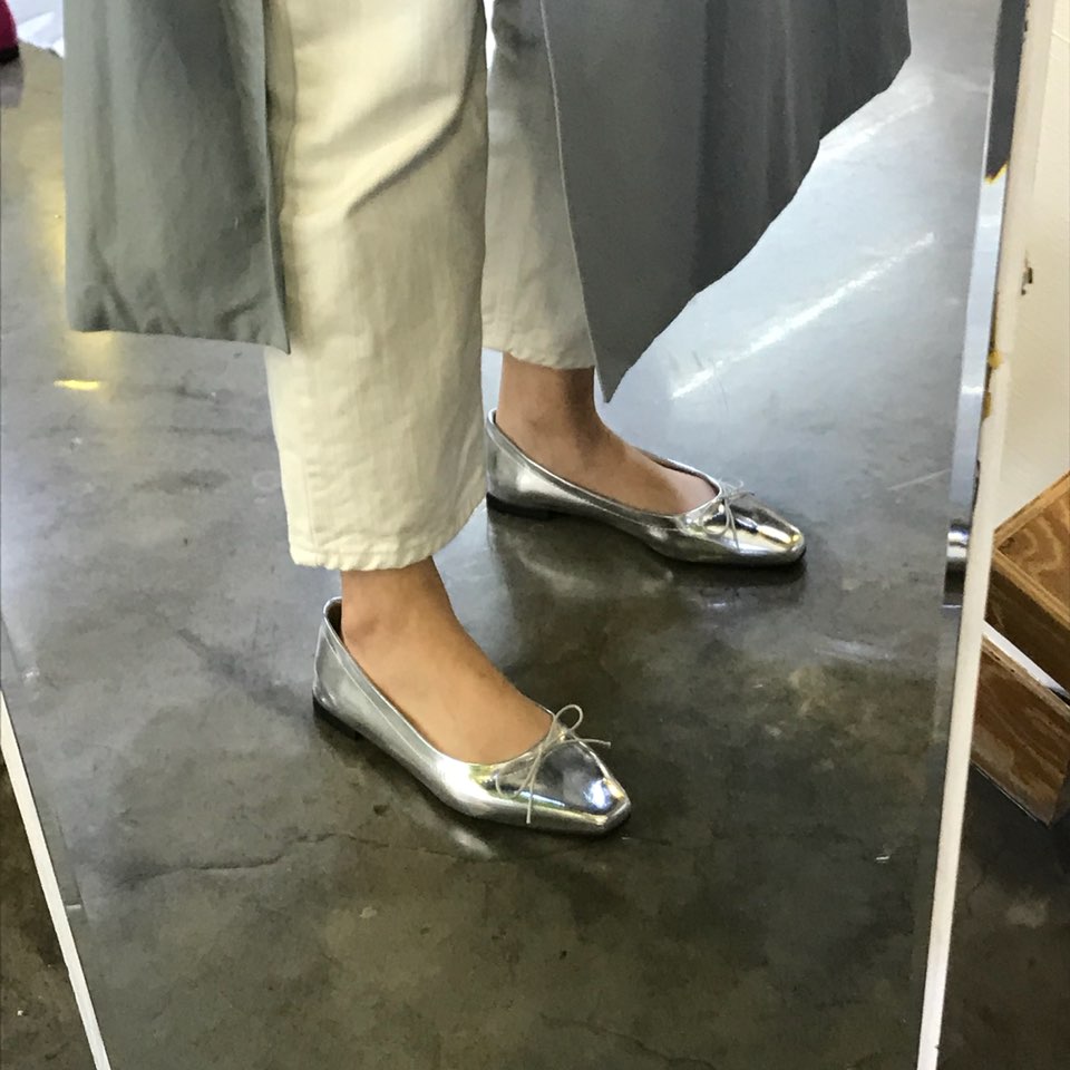 <b><p>Korean ribbon Flat Shoes 10 cols 3212 Well-dssed</p></b><b><p>韓国語 リボン フラットシューズ 10カラー3212 ワンピースによく似合う 様々な演出気取っ</p></b><br /><br /><p align='center'>