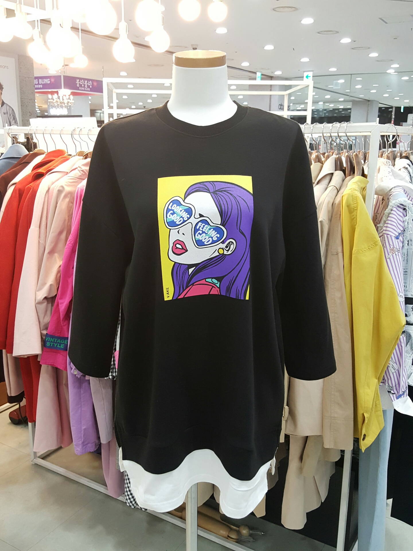 <b><p>Half acne Shirt Polo VA84THQ308Z Layered</p></b><b><p>半エイク ソングルTシャツVA84THQ308Z 重ね着ロ キャラクターティー スタイリッシュルック</p></b><br /><br /><p align='center'>