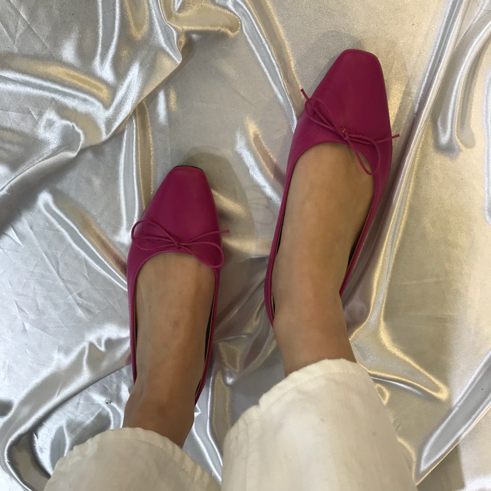 <b><p>Korean ribbon Flat Shoes 10 cols 3212 Well-dssed</p></b><b><p>韓国語 リボン フラットシューズ 10カラー3212 ワンピースによく似合う 様々な演出気取っ</p></b><br /><br /><p align='center'>