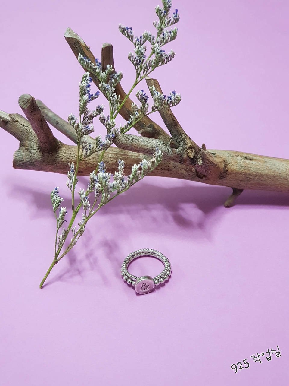 <b><p>&amp Double ring Silver 925 feme unique cpl</p></b><b><p>＆二行リング シルバー925 女性らしい 特異な 銀の指輪カップ 友情 重ね着 結婚式ルック</p></b><br /><br /><p align='center'>