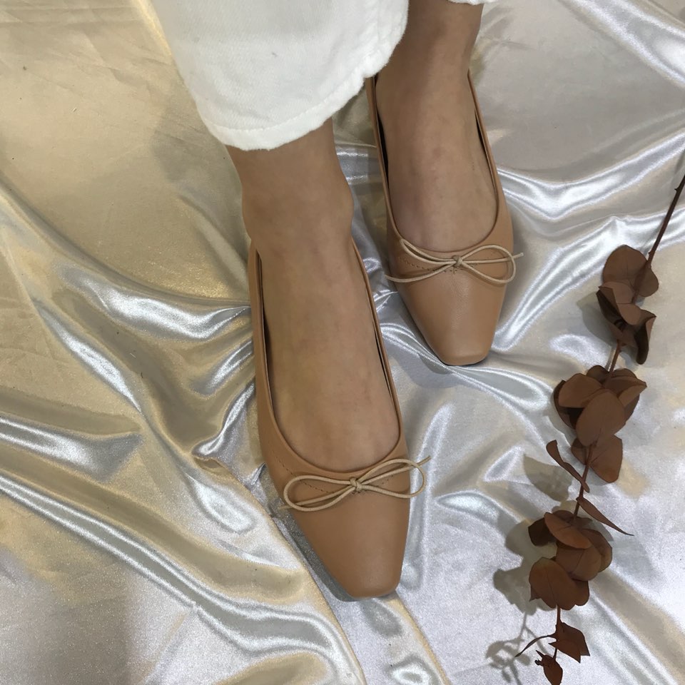 <b><p>Korean ribbon Flat Shoes 10 cols 3212 Well-dssed</p></b><b><p>韓国語 リボン フラットシューズ 10カラー3212 ワンピースによく似合う 様々な演出気取っ</p></b><br /><br /><p align='center'>