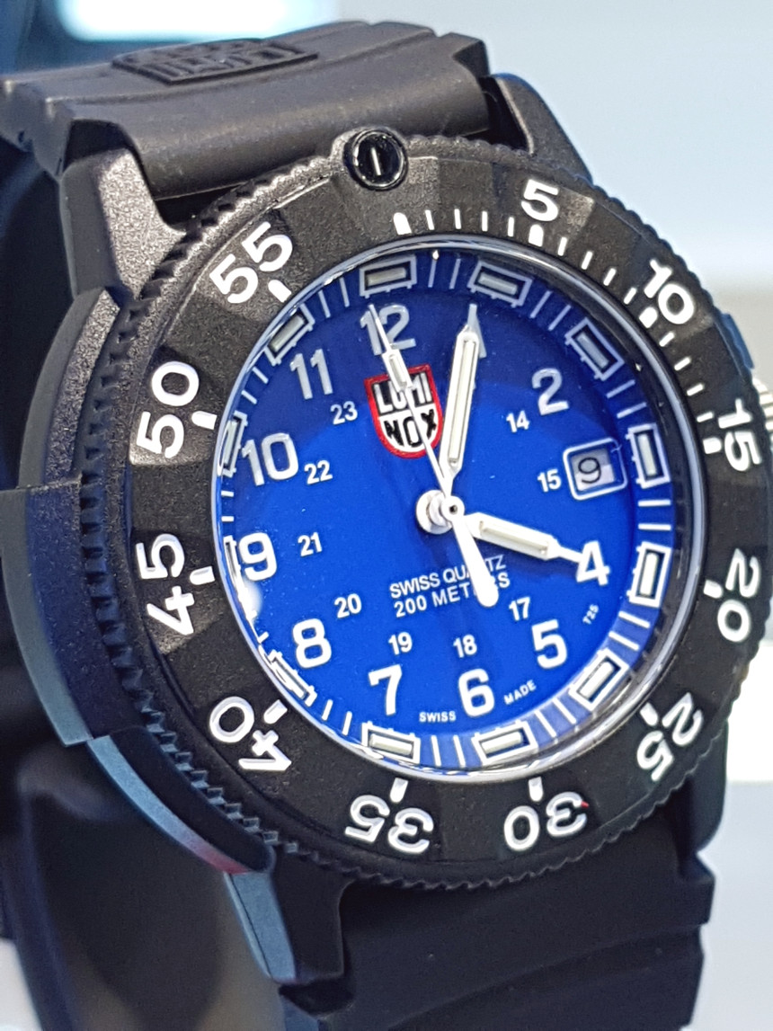 <b><p>Luminox Gallery Auck SEA XS.3003 Bouncg Sporty</p></b><b><p>ルミノックス ギャラリーオクロ 海 XS.3003 弾ける スポーティ時計 カジュアルな</p></b><br /><br /><p align='center'>