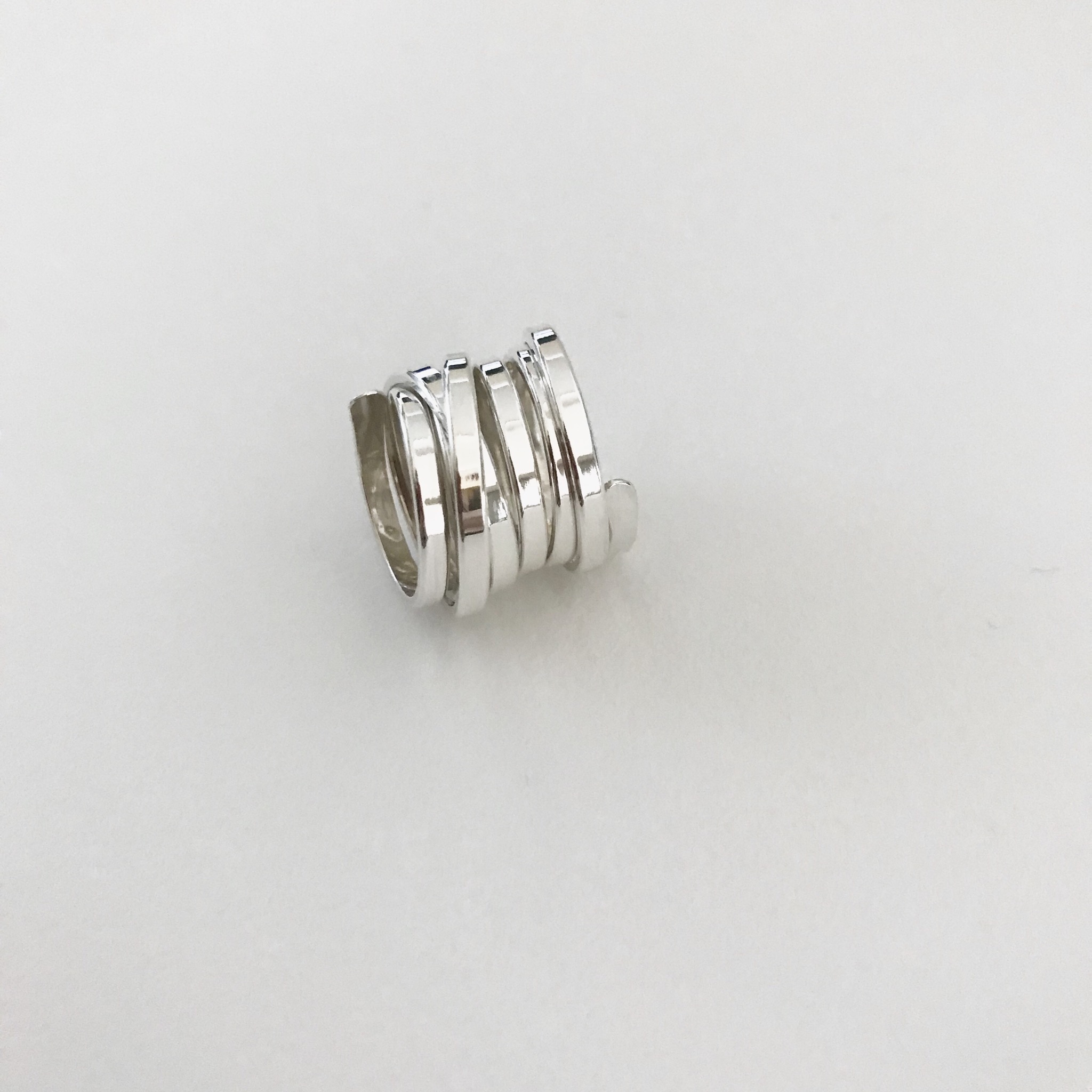 <b><p>Silver 925 day open 8 lines rg kk Tw Index</p></b><b><p>シルバー925 デイリー オープン 8行 リング ねじれ プレッツェル 検知 豪華な</p></b><br /><br /><p align='center'>