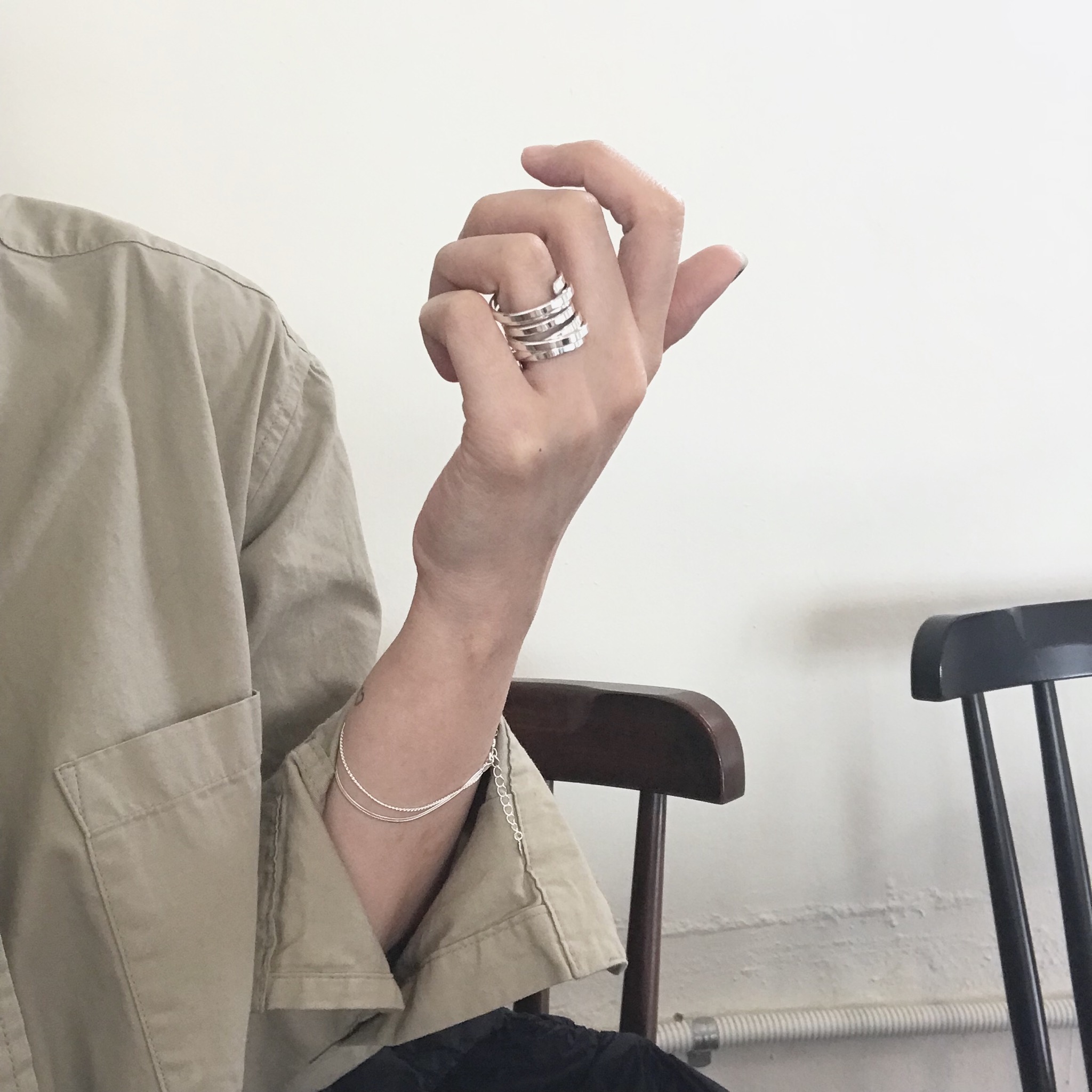 <b><p>Silver 925 day open 8 lines rg kk Tw Index</p></b><b><p>シルバー925 デイリー オープン 8行 リング ねじれ プレッツェル 検知 豪華な</p></b><br /><br /><p align='center'>