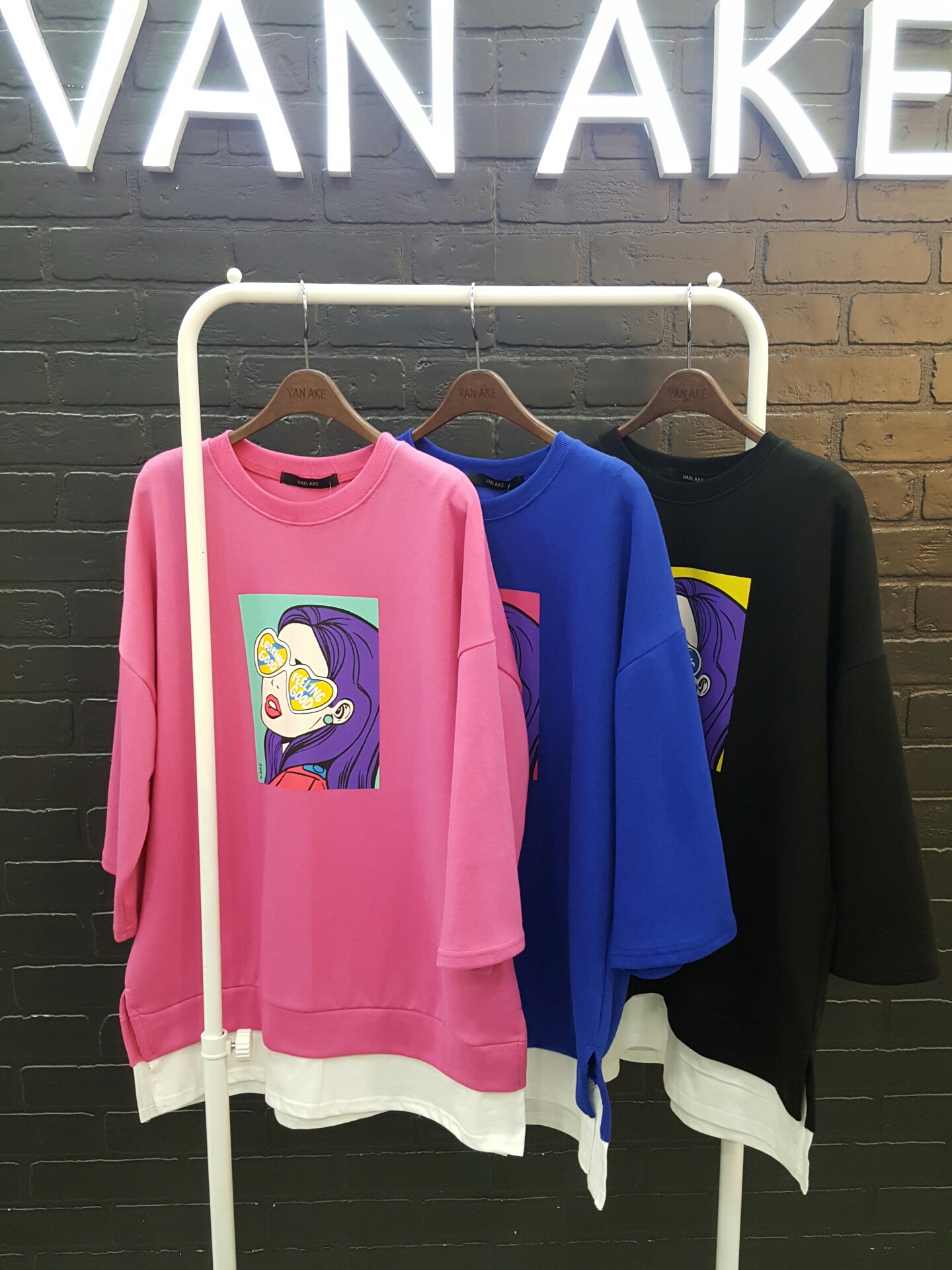 <b><p>Half acne Shirt Polo VA84THQ308Z Layered</p></b><b><p>半エイク ソングルTシャツVA84THQ308Z 重ね着ロ キャラクターティー スタイリッシュルック</p></b><br /><br /><p align='center'>