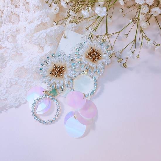 <b><p>unique flower Seined earrgs Good pot cycle</p></b><b><p>ユニーク フラワー スパンコールピアス ポイントサイクル良い ケバケバした アクセサリー</p></b><br /><br /><p align='center'>